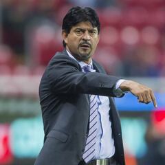 José Cardozo destaca el hambre de jugar de Ronaldo Cisneros