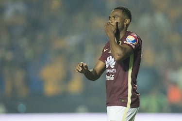 Rodrigo Dourado acaba con 10 años en América