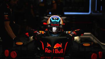 HOCKENHEIM, GERMANY - JULY 21: Daniel Ricciardo of Australia and Red Bull Racing prepares to drive during qualifying for the Formula One Grand Prix of Germany at Hockenheimring on July 21, 2018 in Hockenheim, Germany.  (Photo by Mark Thompson/Getty Images)