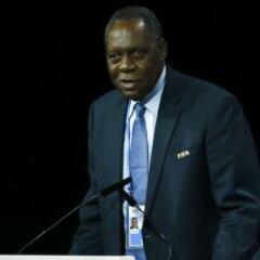 Se está buscando un mando no implicado en la corrupción