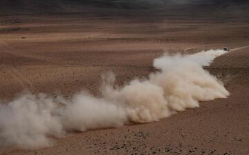 Tercera etapa entre San Juan de Marcona y Arequipa. El francés Stephane Peterhansel.
