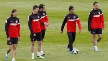 Simeone ensaya con Sa¨²l en el 'once' y duda con ?liver