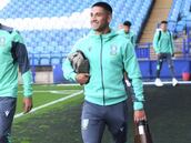 “Igual que Messi”: el detalle de Delgado que llama la atención en Inglaterra