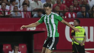 Álex Alegría y el temor del Betis a un nuevo 'caso Adrián'