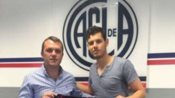 El colombiano fue presenta oficialmente en San Lorenzo