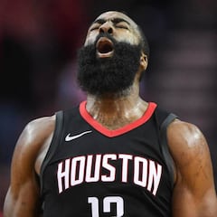 Harden (26+17) mira a Stockton y Jordan en una loca remontada
