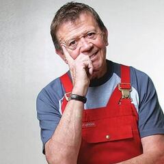 Chabelo está de manteles largo al cumplir 85 años