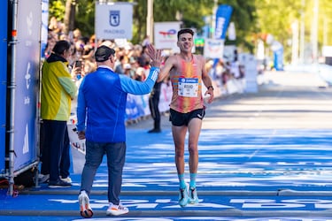 Yago Rojo, maratoniano nacido en Madrid,  durante la Zurich Rock ‘n’ Roll Running Series.