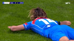 El tierra trágame de Marcos Llorente en el 1-1: su cara tras el gol en propia puerta, un poema