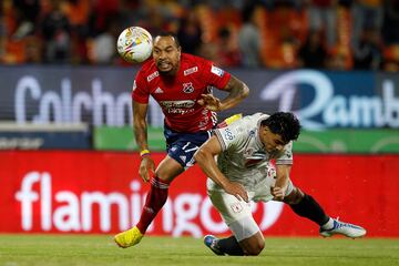 Con doblete de Cambindo, DIM se impuso ante América en el Atanasio Girardot y cortó una racha del equipo Escarlata