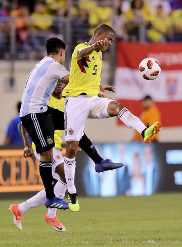 La Selección Colombia dirigida por Arturo Reyes enfrentó a la Selección de Argentina, en partido amistoso disputado en el estadio MetLife de New Jersey.