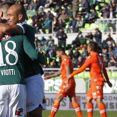 Wanderers respira a costa de Cobreloa en la B