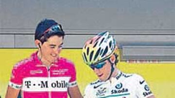 <b>¿DE FUCSIA? </b>Valverde podría vestir el maillot que llevaba Sevilla.