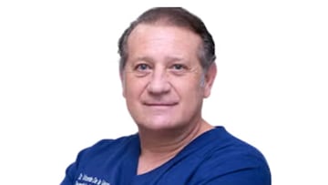 El médico de este club histórico se cuela en el ránking de mejores doctores de la sanidad privada en España