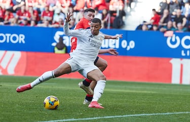 Gol 0-1 de Kylian Mbappé. Llegada de Valverde hasta línea de fondo, poniendo un perfecto centro raso para conectar con Mbappé, que, de primeras, la mandó a guardar superando a Sergio Herrera.

