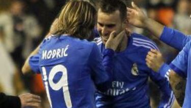 Jesé celebra su gol.