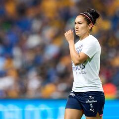 Desirée Monsiváis se retira del futbol profesional