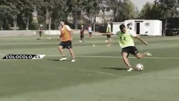 Los tres goles de Pinares en el entrenamiento de Colo Colo