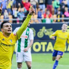 El Cádiz rechaza cinco 'kilos' del Beijing por Álvaro García