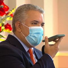 Duque rompe protocolos para felicitar a Anthony Zambrano