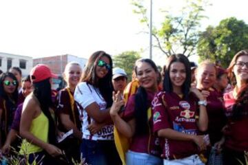 La hinchada del Tolima acompañando a su equipo en la final del FPC