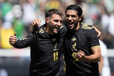 A 11 años del histórico gol de Oribe Peralta en Brasil 2014, el “Cepillo” alaba el regreso de Raúl Jiménez y el crecimiento de Santiago Giménez