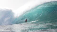 Amaury Lavernhe en bodyboard durante el 8º Lanzarote Quemao Class celebrado en La Santa, Tinajo, el martes 12 de diciembre del 2023.