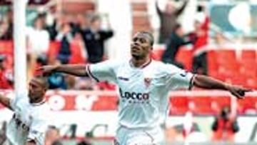 <b>UN TESORO.</b> El Sevilla ha encontrado en Baptista un futbolista con un futuro más que prometedor. Todo un acierto de cara al Centenario.