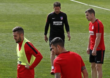 Simeone junto a Gabi. 