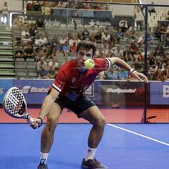 Galán amenaza a Navarro con quitarle el liderazgo español