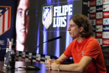 Las imágenes de la presentación de Filipe Luis