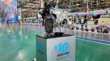 ¿Cuántos motores produce al día Nissan en México?