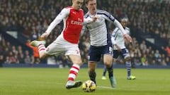 Alexis Sánchez fue titular en dura victoria de Arsenal