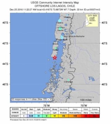 Un sismo de magnitud 7.6 en la escala de Richter se sintió a las 11:21 horas de este domingo. El epicentro fue a 67 kilómetros al noroeste de Melinka y también se percibió en las regiones del Biobío, La Araucanía, Los Ríos y Aysén. Varias carreteras quedaron dañadas