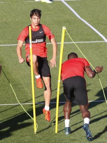 Jackson Martínez entrenó con toda la plantilla del Atlético, pensando en el partido de la octava jornada de Liga ante la Real Sociedad