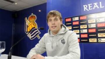 Canales, un año de txuri-urdin: "Estoy muy contento aquí"