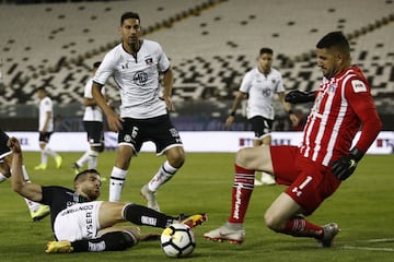 El portero anunció su salida del club tras superar una larga lesión. No entregó razones claras acerca de su decisión.