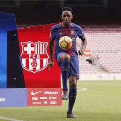 Vitor Roque en Barcelona: A cortar la racha de Yerry Mina, Douglas...