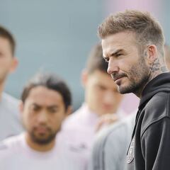 McGregor reveló que David Beckham quería pelear en 2017