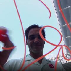 Federer da un paso al frente ante Krajinovic y está en octavos