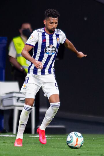 No ha debutado y Koeman ya lo quiere fuera. Costó siete millones.