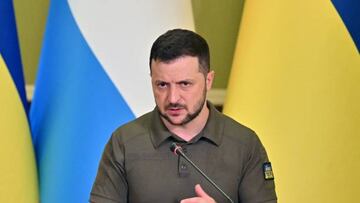 Ukrainian President Volodymyr Zelensky speaks during a joint press conference with Prime Minister of Luxembourg following talks in Kyiv on June 21, 2022. (Photo by Sergei SUPINSKY / AFP) (Photo by SERGEI SUPINSKY/AFP via Getty Images)