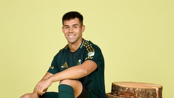 Aravena es oficializado en su nuevo club