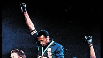 Tommie Smith y John Carlos, en México 1968.