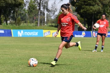 Las jugadoras de la Selección Colombia femenina completaron su tercer día de entrenamientos de cara a los dos partidos amistosos frente a la Selección de Estados Unidos el 18 y 22 de enero de 2021.