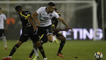 Suazo y Véjar, los perjudicados con el arribo del pase de Pinares
