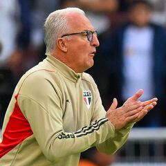 James se queda sin técnico: Dorival Junior va a la Selección