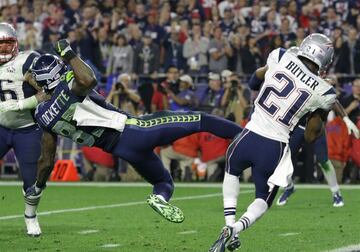 Super Bowl XLIX 
New England Patriots 28-24 Seattle Seahawks.
Segundo y gol en la yarda uno, Seattle abajo por cuatro, menos de un minuto de juego y un tiempo fuera restante. Marshall Lynch detrás de Russell Wilson. Pete Carroll manda la jugada. Un pase de Wilson a Ricardo Lockette de una yarda en la que Malcolm Butler se anticipa y le da el triunfo a New England. La edición XLIX del Super Bowl fue el cuarto título de Tom Brady y Bill Belichick.