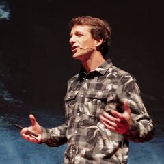 Axi Muniain: “Cuando me enfrento a una ola gigante la miro de frente y le digo: ¿bailamos?”