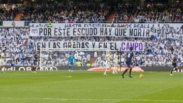 La 'Grada Fans' del Madrid se queja del rendimiento al equipo